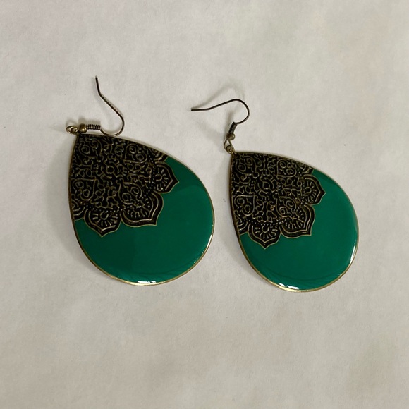 Gold Metal Filigree & Blue Green Teal Teardrop Dangle Earrings 2” - Picture 2 of 5